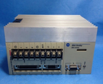 Allen Bradley 1398-DDM-019 SERVO DRIVE  - изображение 1