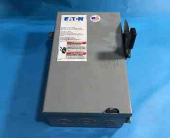 Eaton DG321NGB SERIES B SAFETY SWITCH, 3 POLE, 30 A 