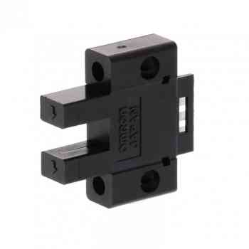 Omron EE-SX670A 